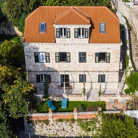 Ani Ariel Apartment